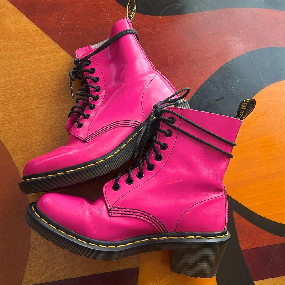 💖Dr Martens Clemency Pink Patent Leather Docs heeled RARE Sz 7 8 hole hot